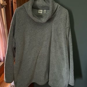 Fleece sweater